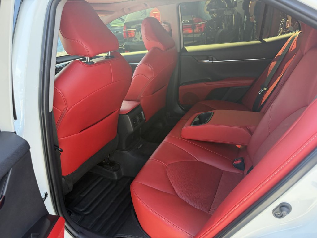 2024 Toyota Camry Image 12