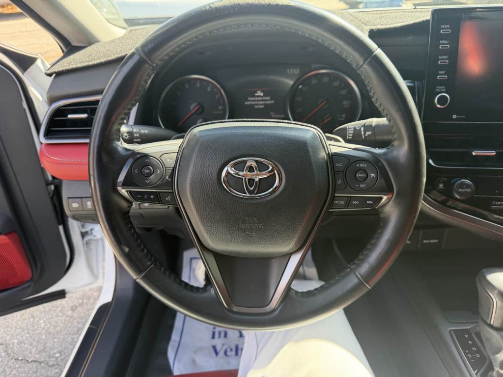 2024 Toyota Camry Image 21