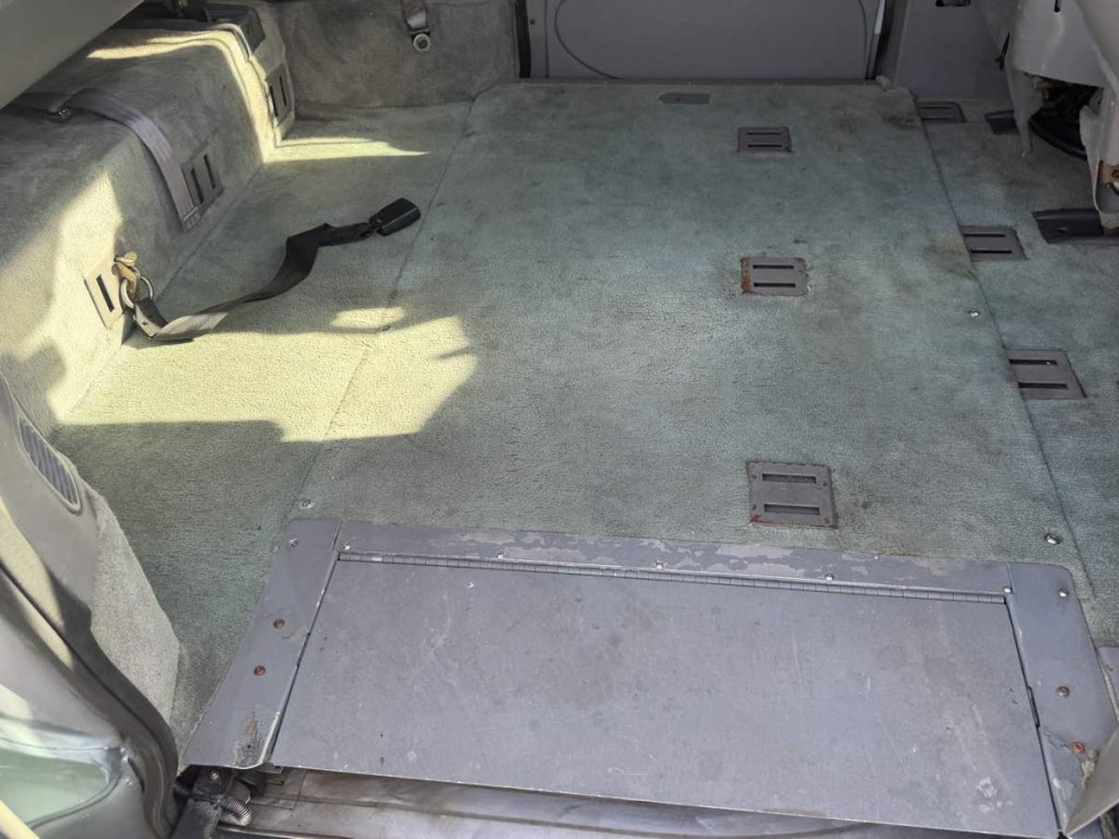 2005 Dodge Ram Van Image 15