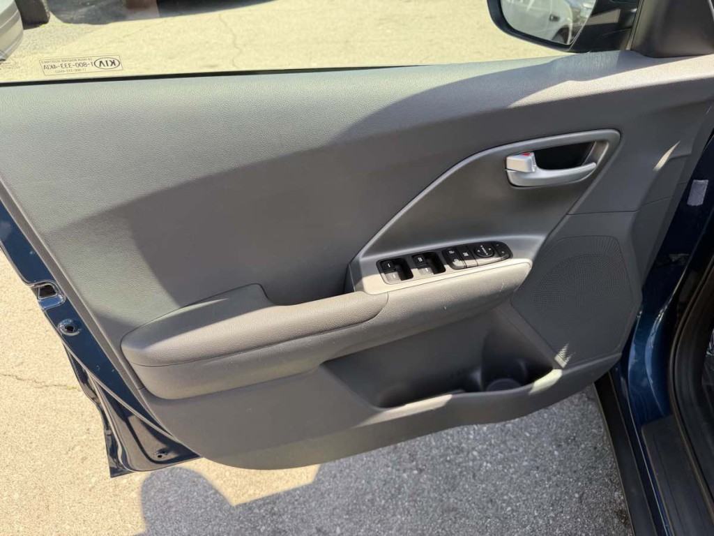 2020 Kia Niro Image 10