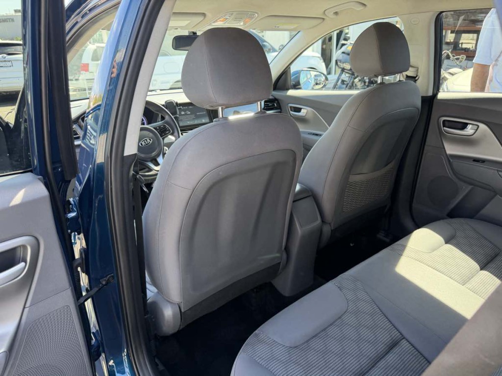 2020 Kia Niro Image 22