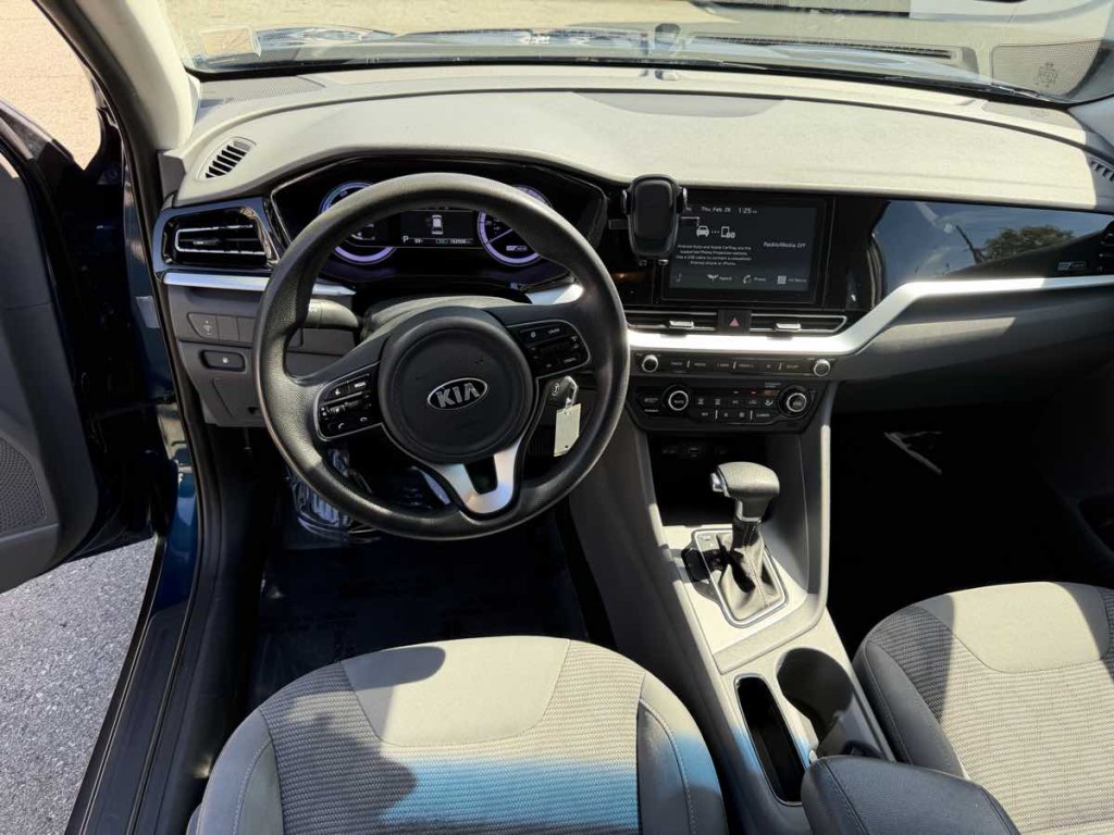 2020 Kia Niro Image 23