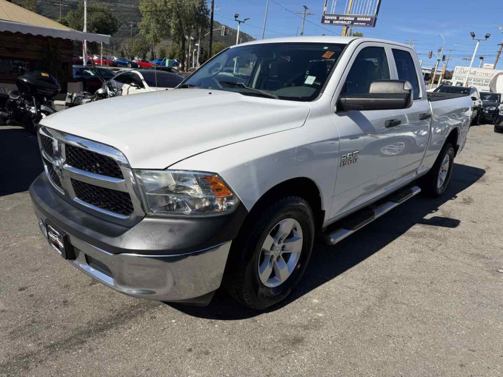 2015 RAM 1500 Image 2