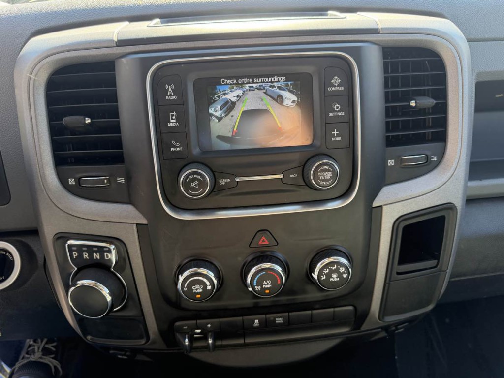 2015 RAM 1500 Image 14