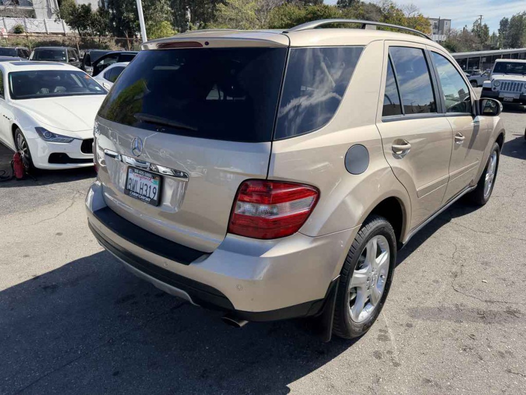 2006 Mercedes-Benz M-Class Image 5