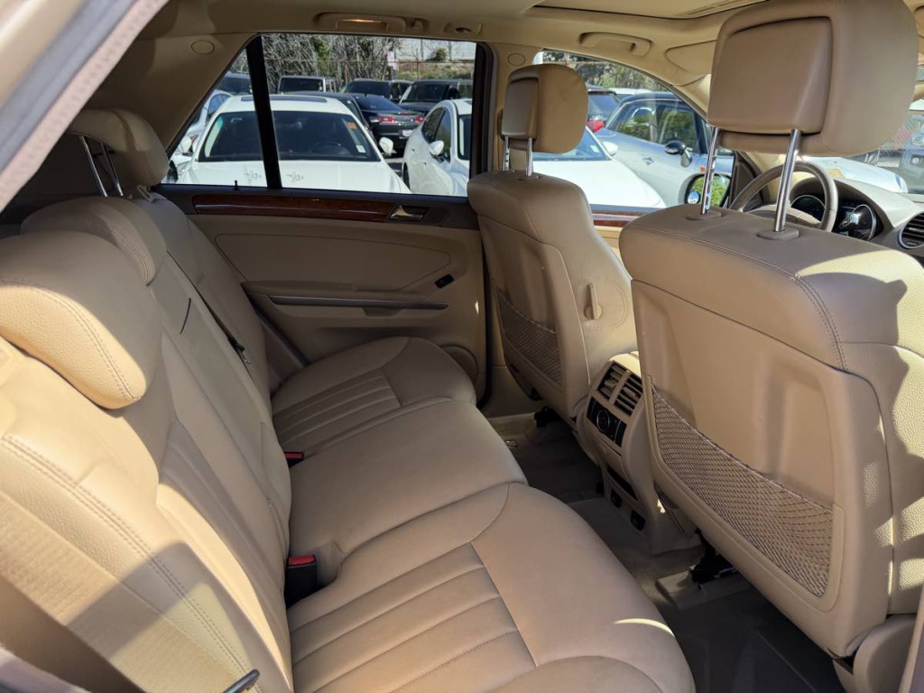 2006 Mercedes-Benz M-Class Image 15