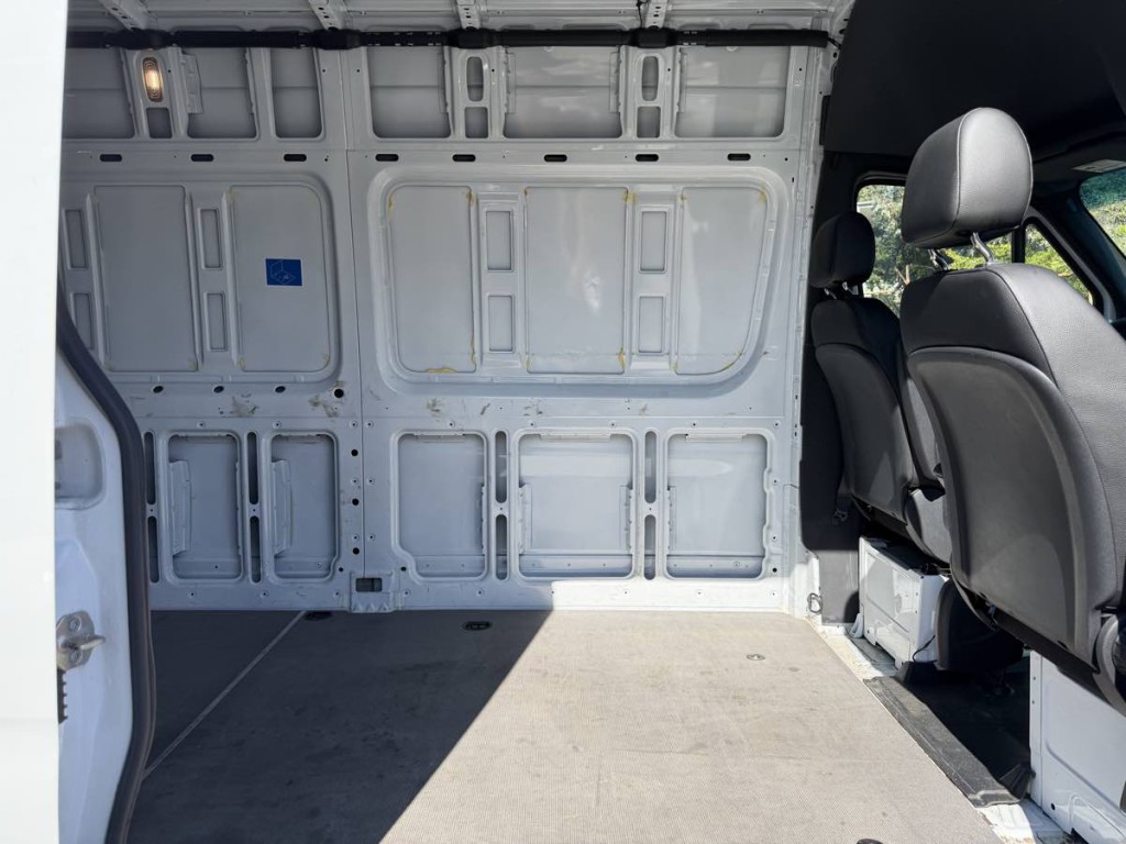2023 Mercedes-Benz Sprinter Cargo Image 10