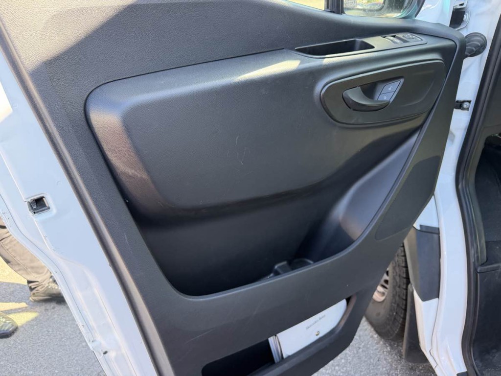 2023 Mercedes-Benz Sprinter Cargo Image 15