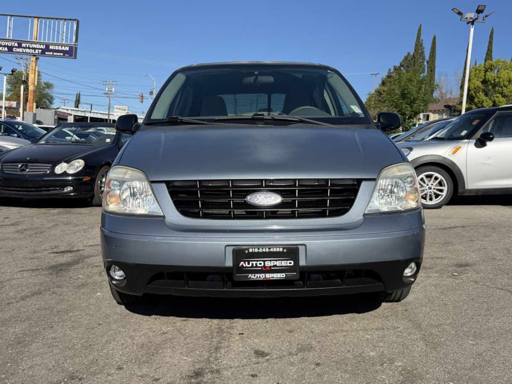 2004 Ford Freestar Image 8