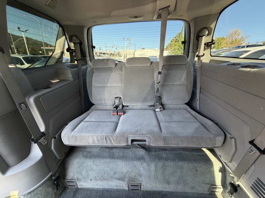 2004 Ford Freestar Image 17