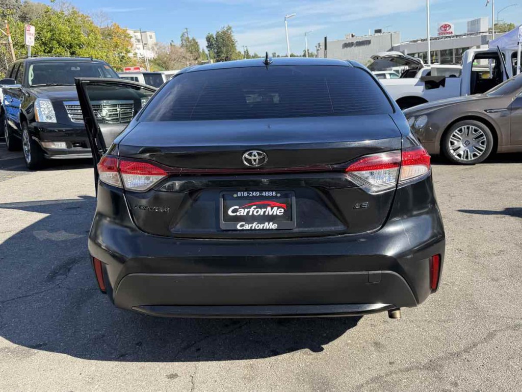 2020 Toyota Corolla Image 3