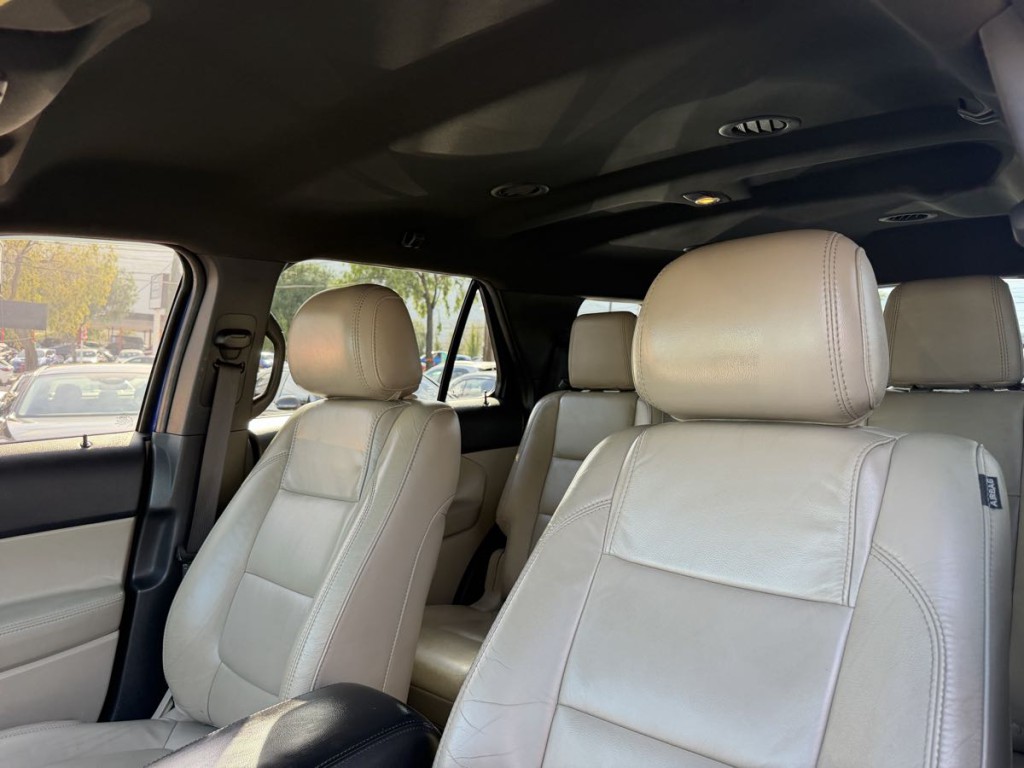 2014 Ford Explorer Image 21