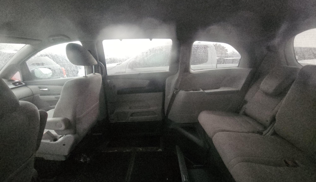 2014 Honda Odyssey Image 3