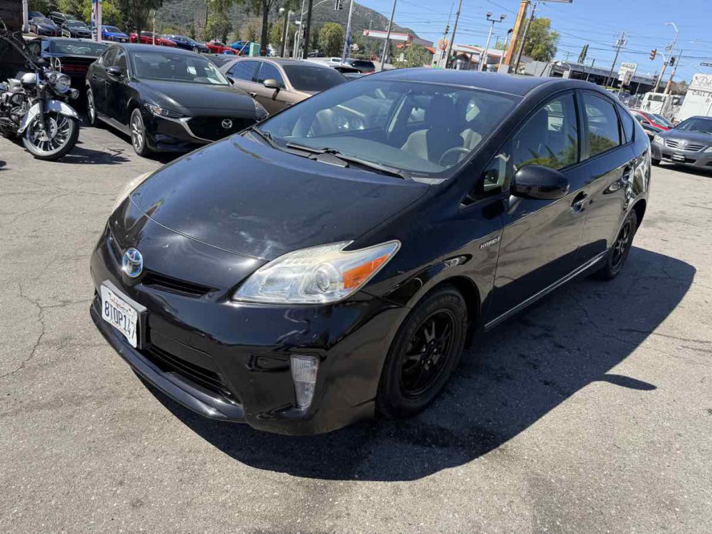 2014 Toyota Prius Image 3