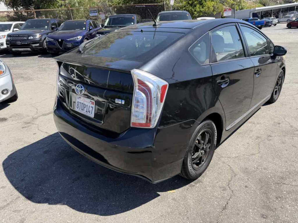 2014 Toyota Prius Image 6