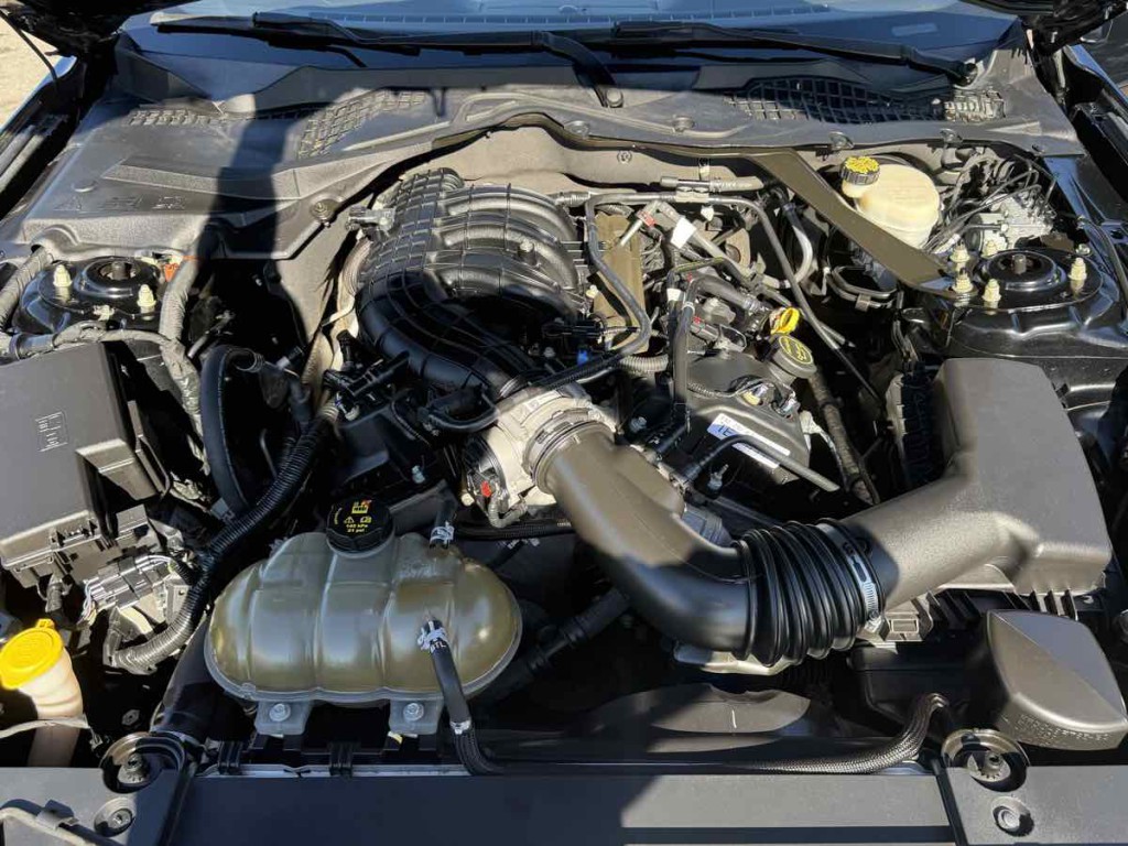 2015 Ford Mustang Image 25