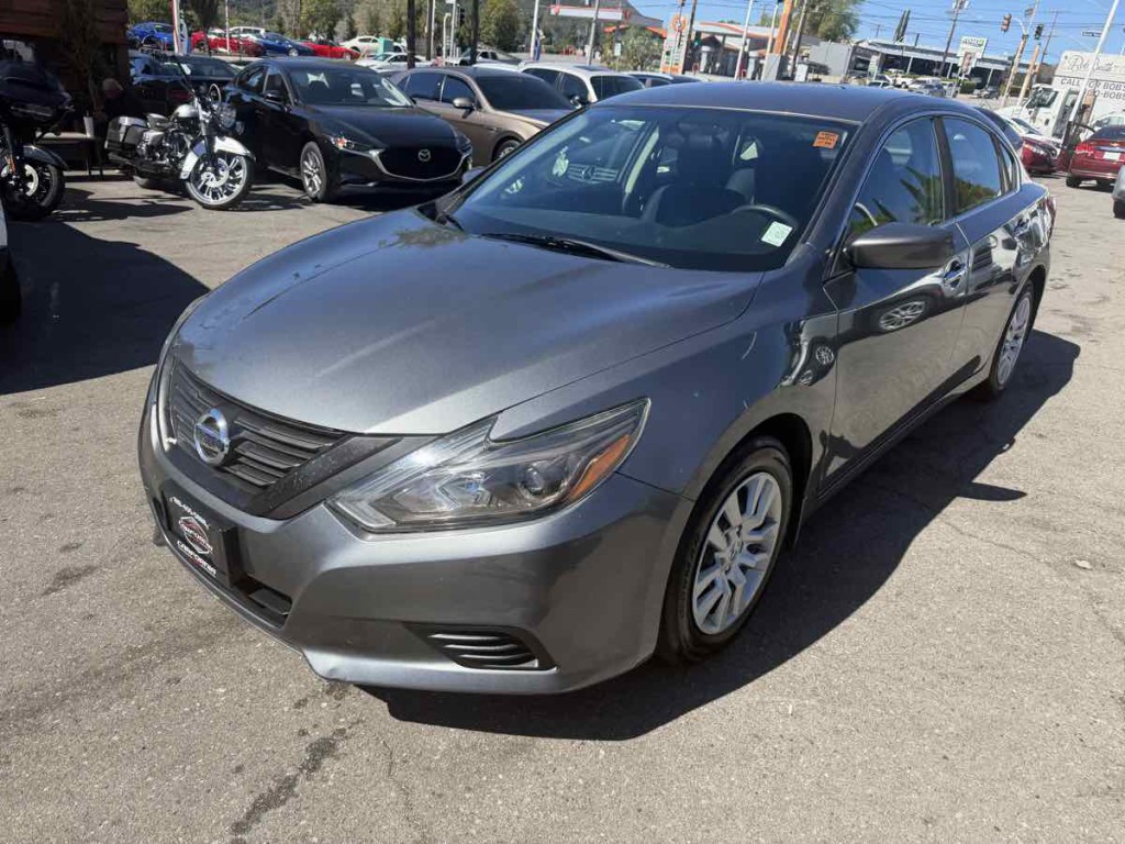 2016 Nissan Altima Image 3