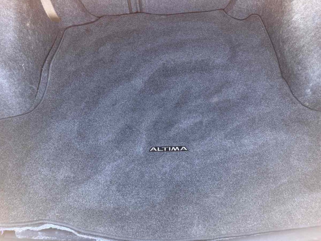 2016 Nissan Altima Image 16