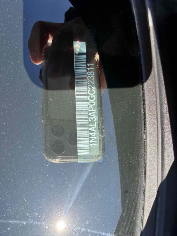 2016 Nissan Altima Image 17