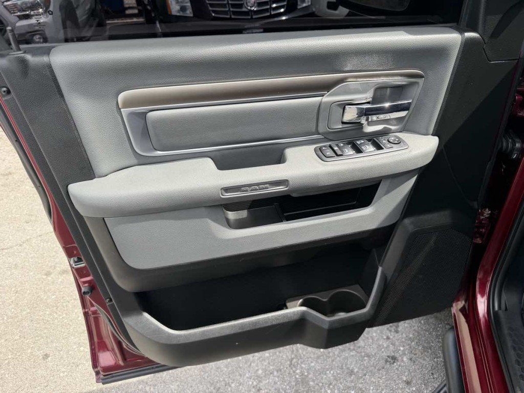 2019 RAM 1500 Image 8