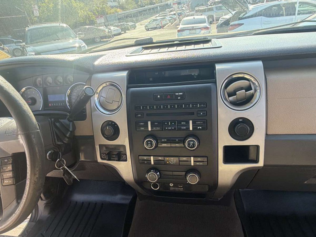 2010 Ford F-150 Image 14