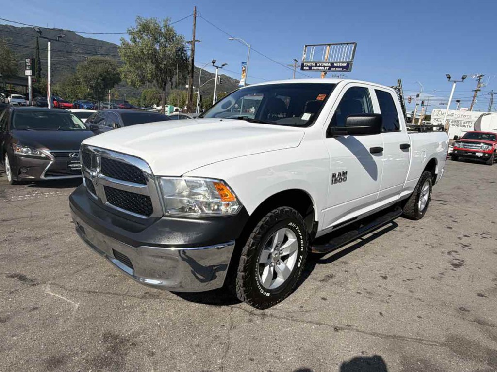 2018 RAM 1500 Image 3