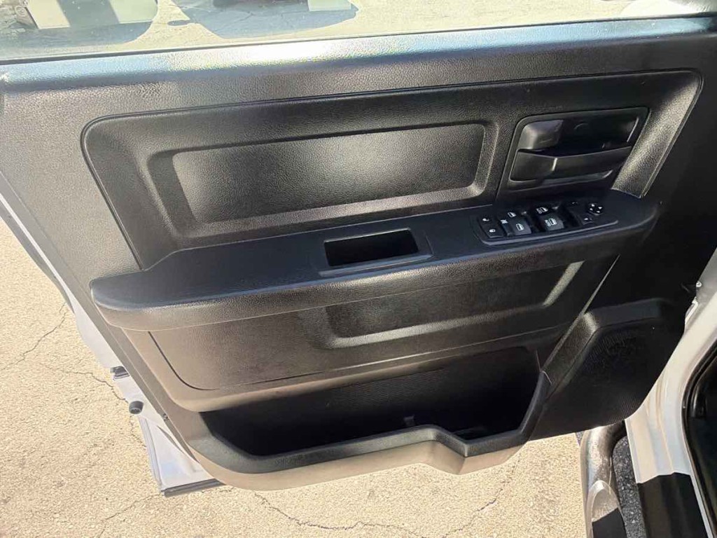 2018 RAM 1500 Image 12
