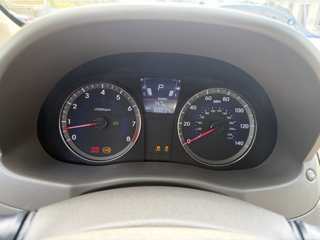 2014 Hyundai Accent Image 22