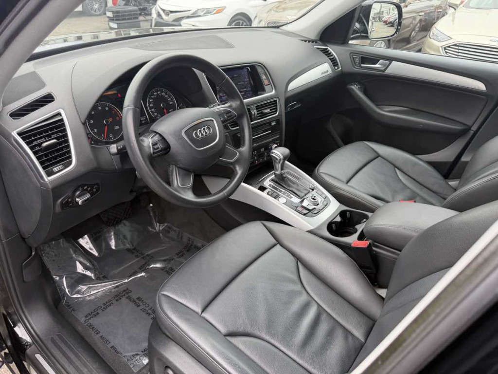 2015 Audi Q5 Image 11