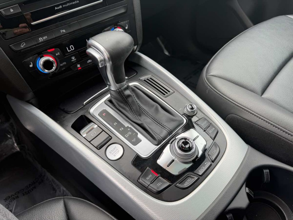 2015 Audi Q5 Image 16
