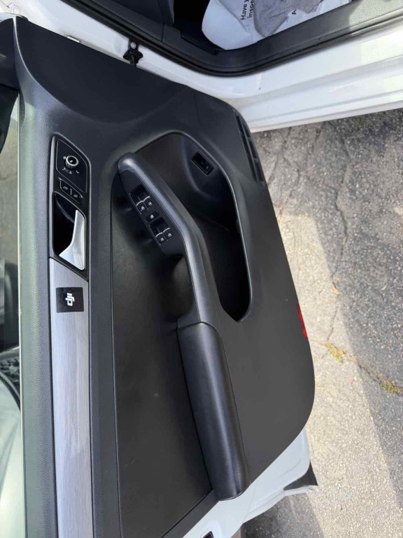 2014 Volkswagen Jetta Image 13