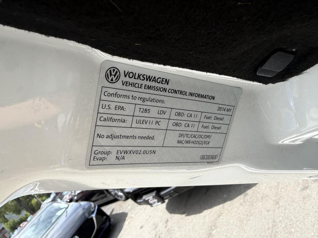 2014 Volkswagen Jetta Image 16