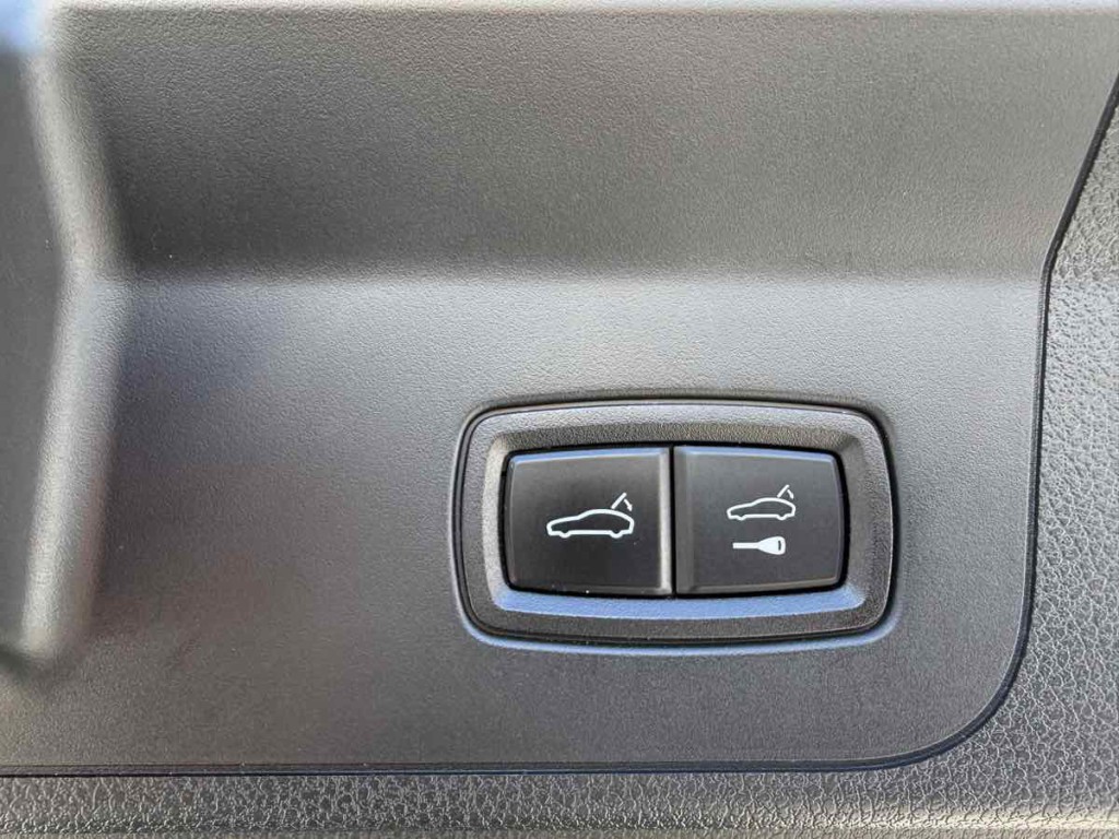 2023 Porsche Panamera Image 11