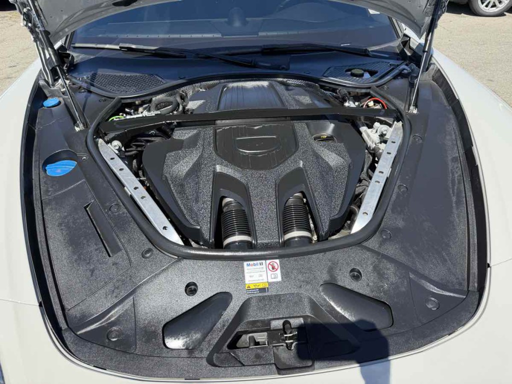 2023 Porsche Panamera Image 21