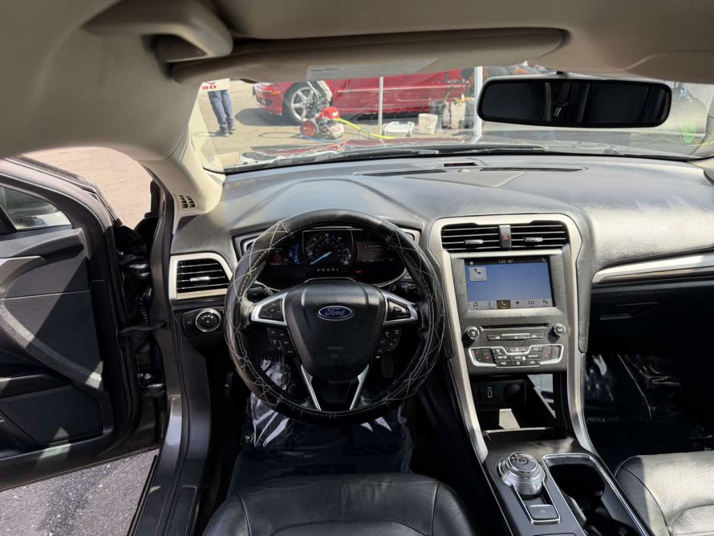 2018 Ford Fusion Image 11