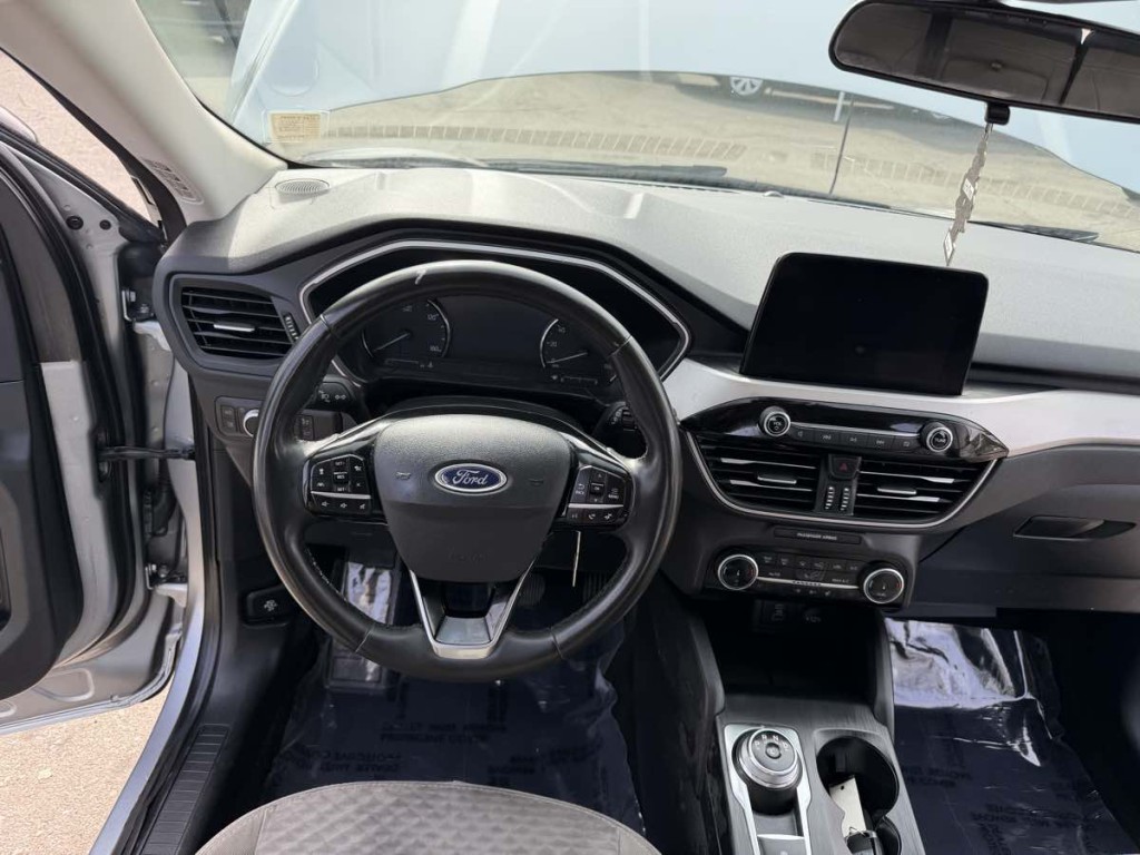 2022 Ford Escape Image 11