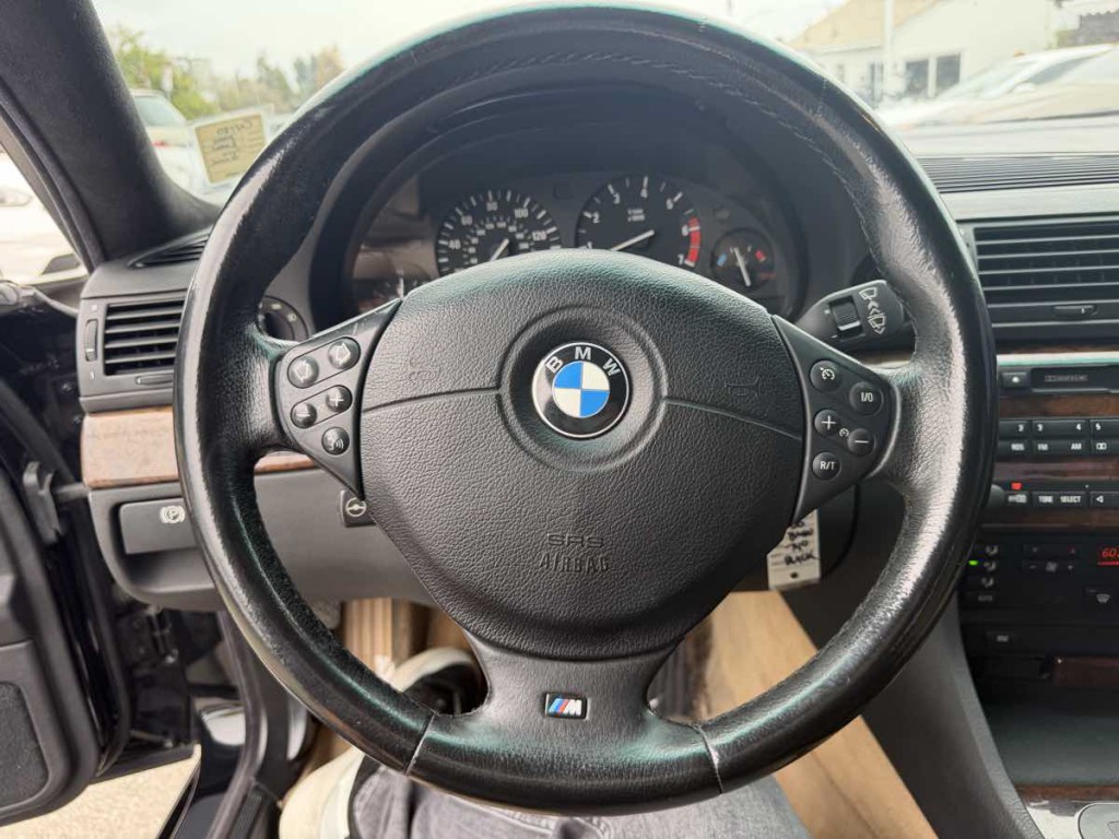 2000 BMW 7 Series Image 25