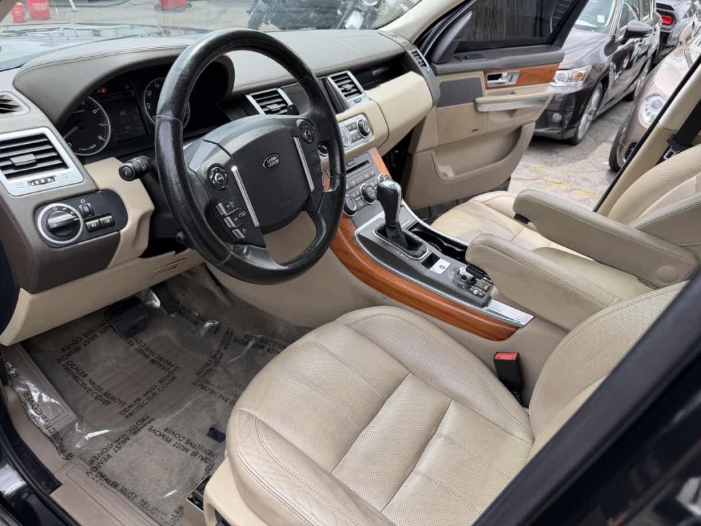 2011 Land Rover Range Rover Sport Image 22
