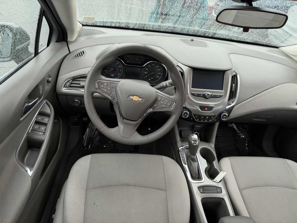 2017 Chevrolet Cruze Image 11