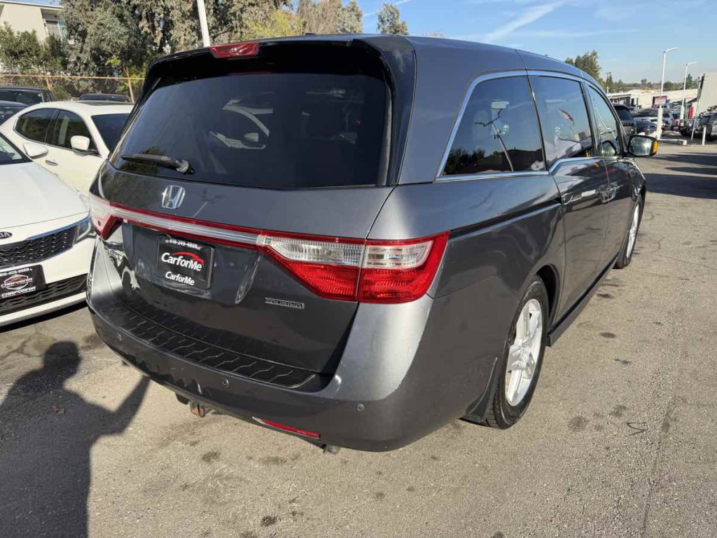 2012 Honda Odyssey Image 7