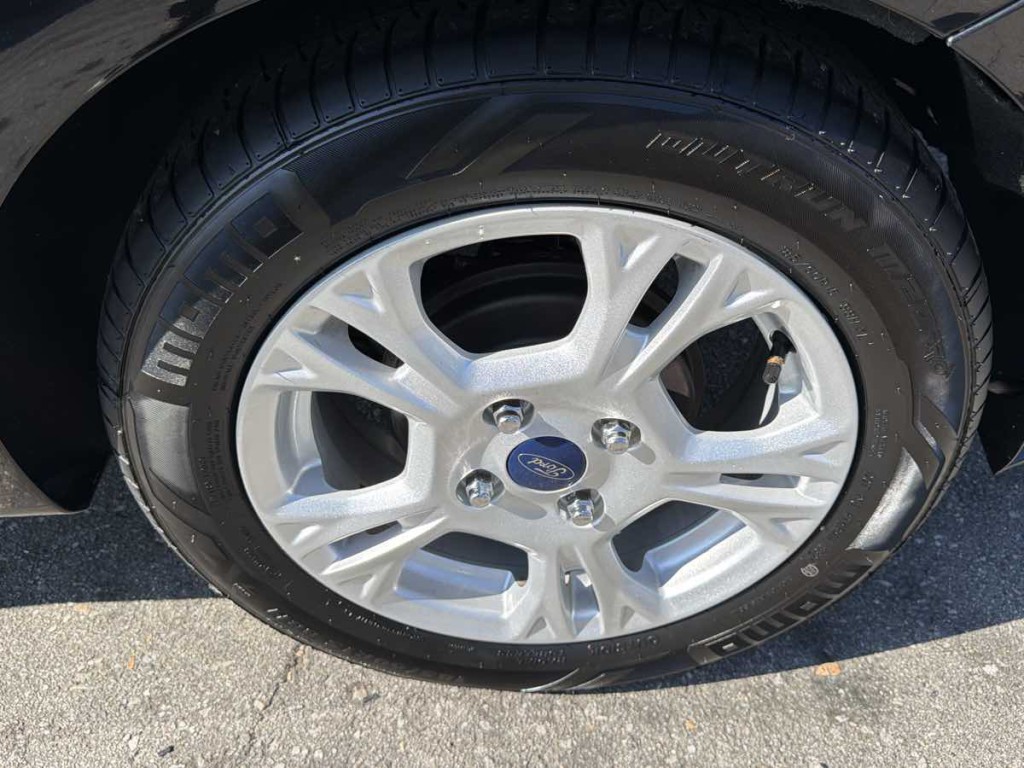 2016 Ford Fiesta Image 7
