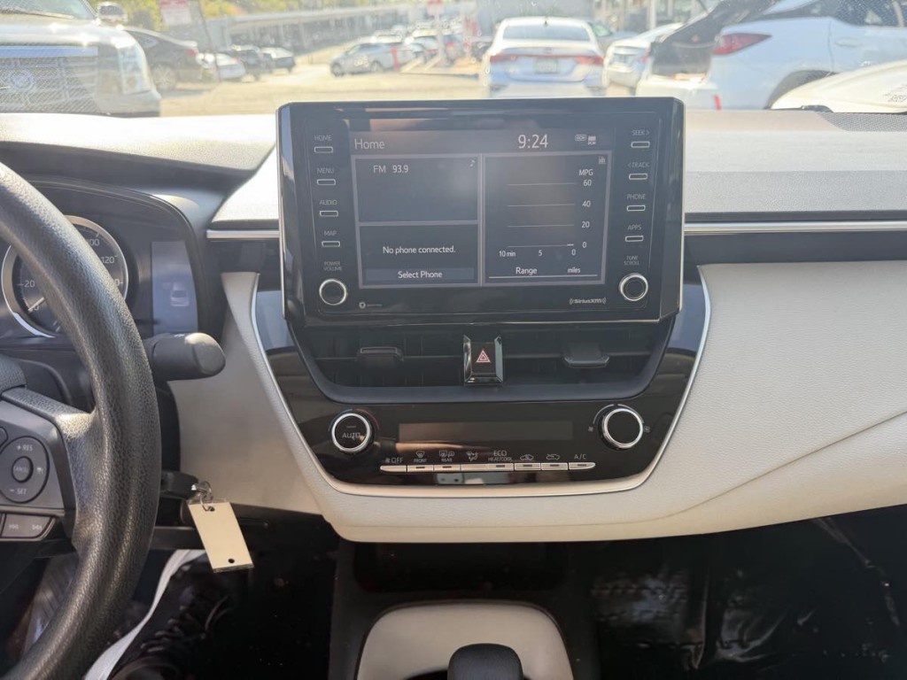 2021 Toyota Corolla Image 13