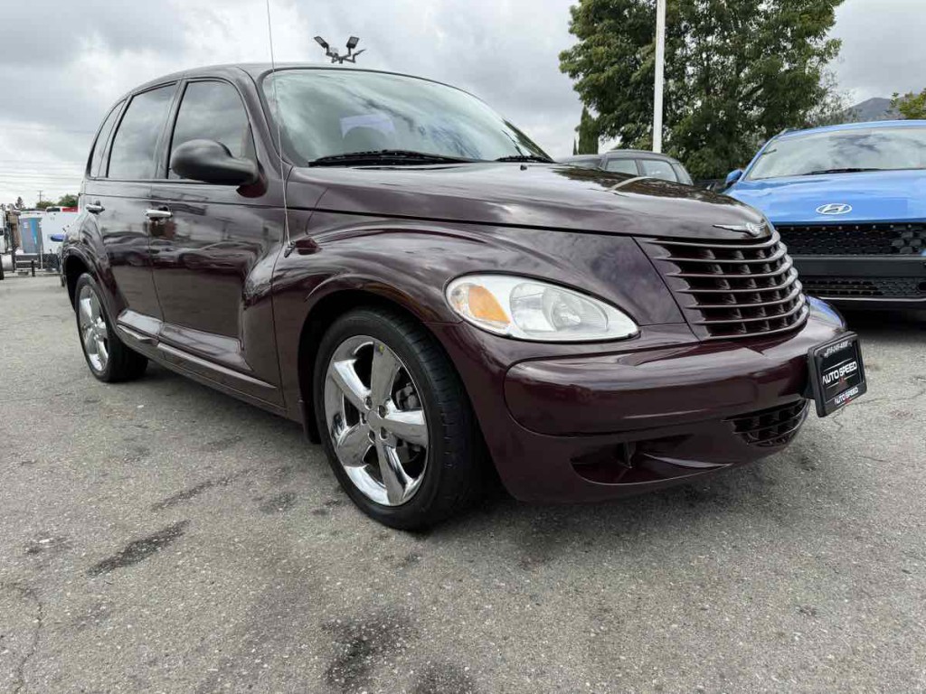2005 Chrysler PT Cruiser Image 1