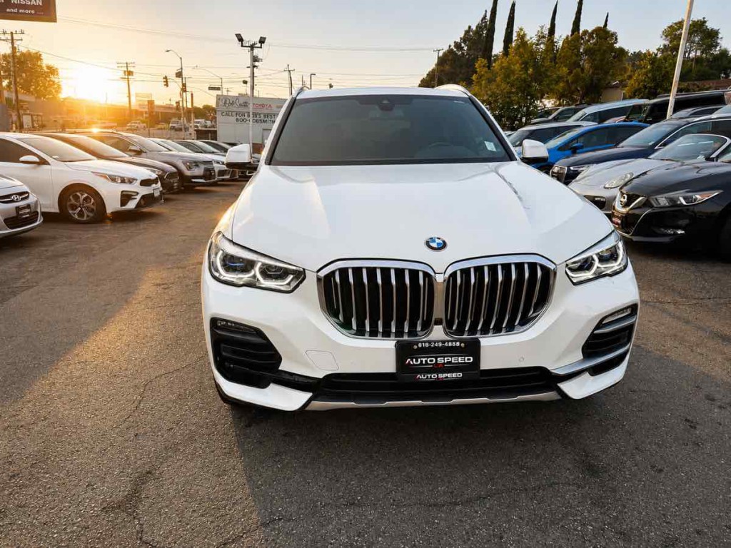 2019 BMW X5 Image 2