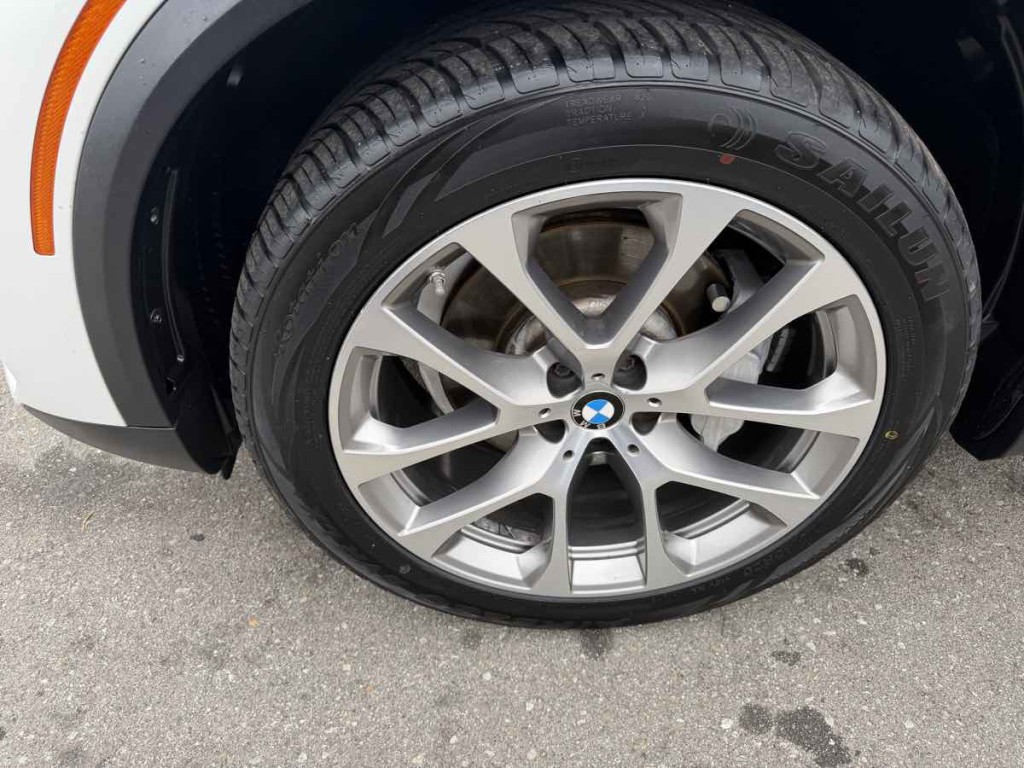 2019 BMW X5 Image 7