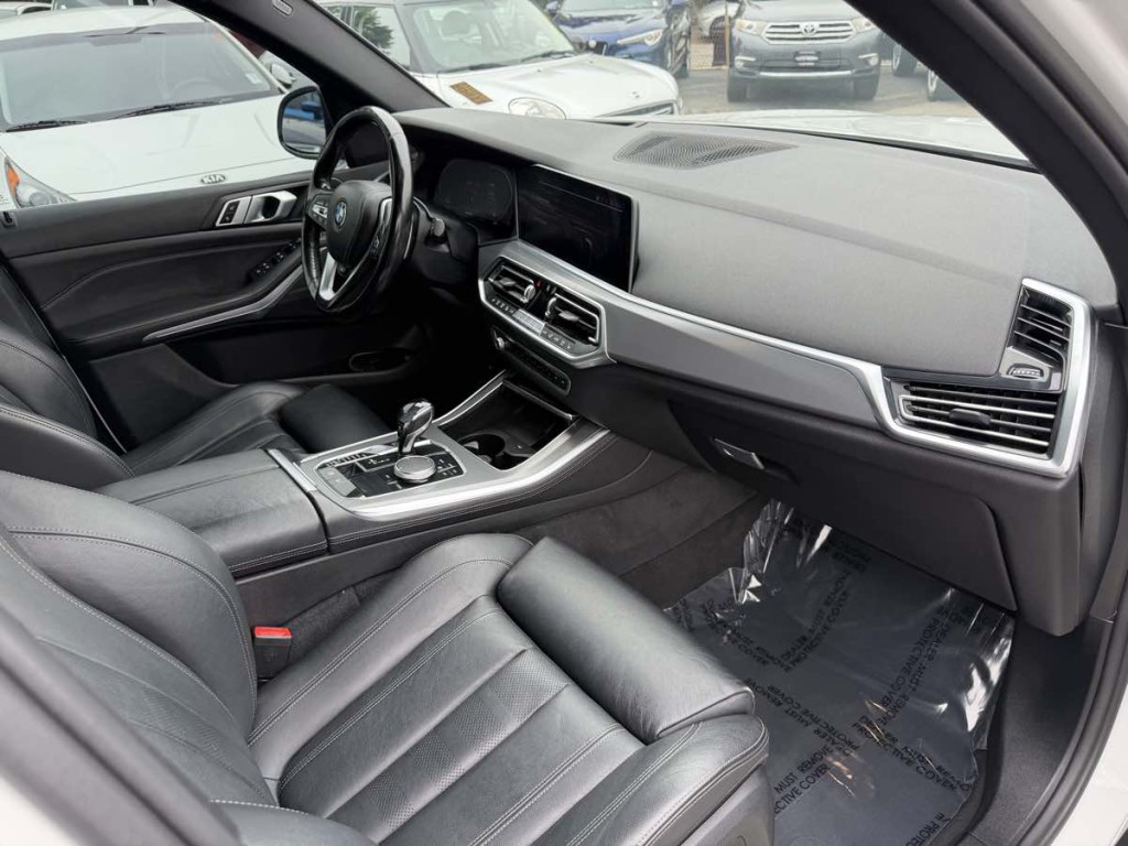 2019 BMW X5 Image 13