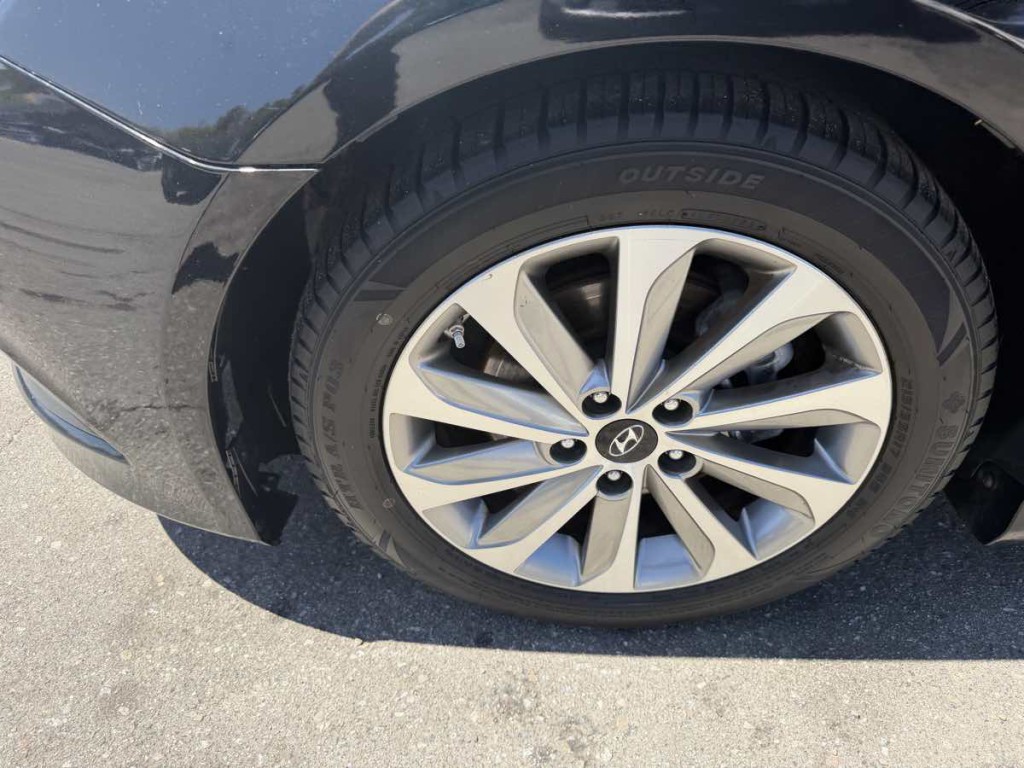 2014 Hyundai Sonata Image 7