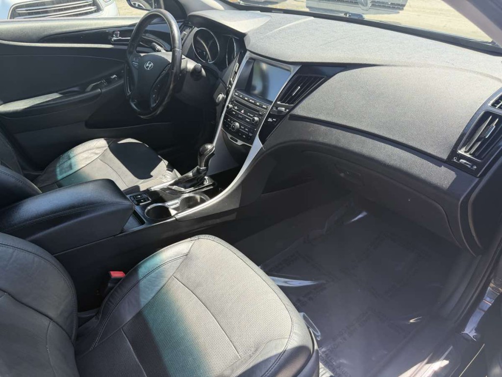 2014 Hyundai Sonata Image 12