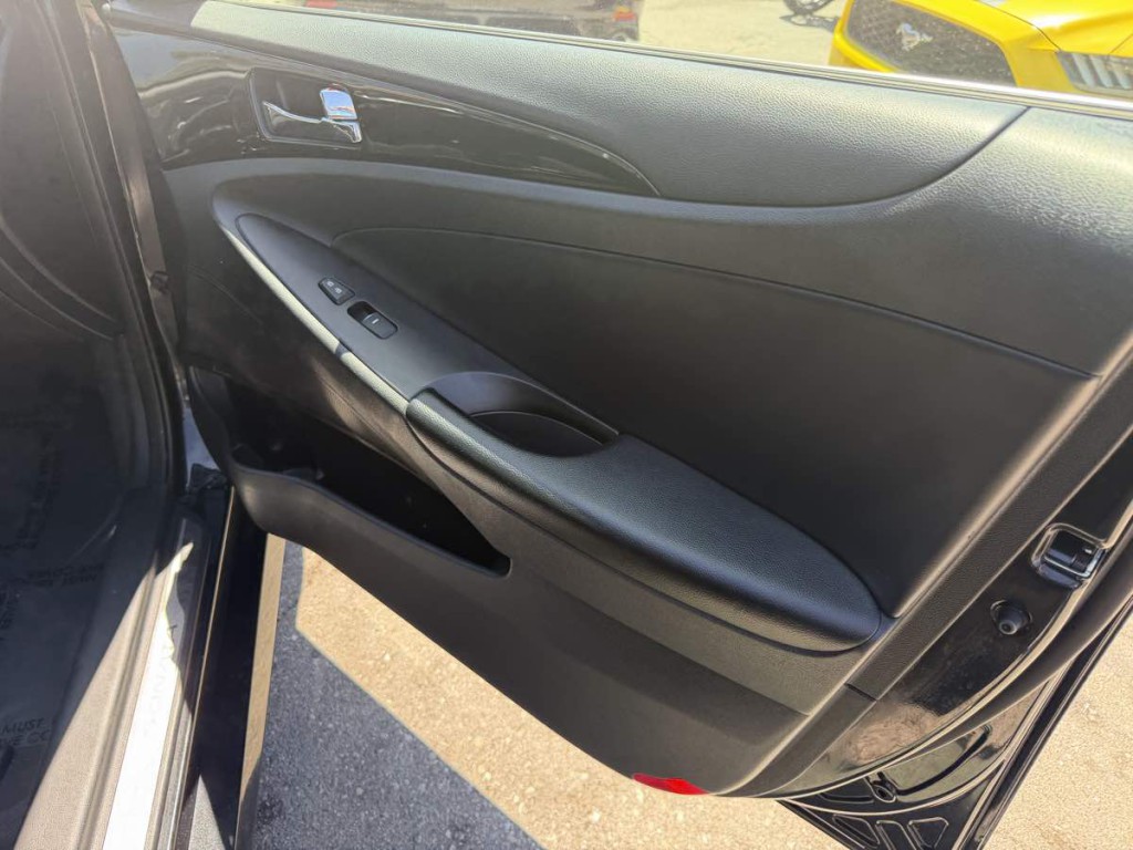2014 Hyundai Sonata Image 14