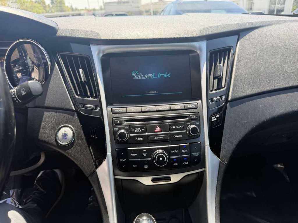 2014 Hyundai Sonata Image 22